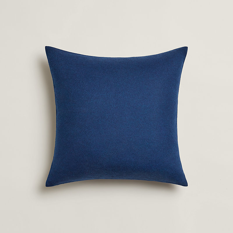 ⭐️【全国送料無料】　定価13万　HERMES エルメス　クッション　Hリヴィエラ ⭐️【全国送料無料】 定価13万 HERMES エルメス クッション H